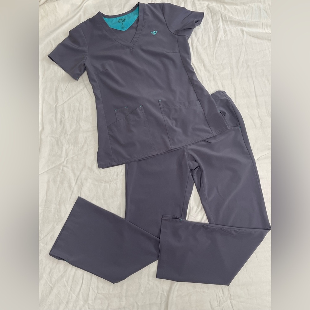 Med Couture Women's Scrub Set in Dark Gray